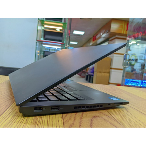 Lenovo ThinkPad T470s, 7th Gen Core i7, 8Gb DDR4 RAM, 256Gb SSD Storage, 14″ FHD IPS Display - Image 4